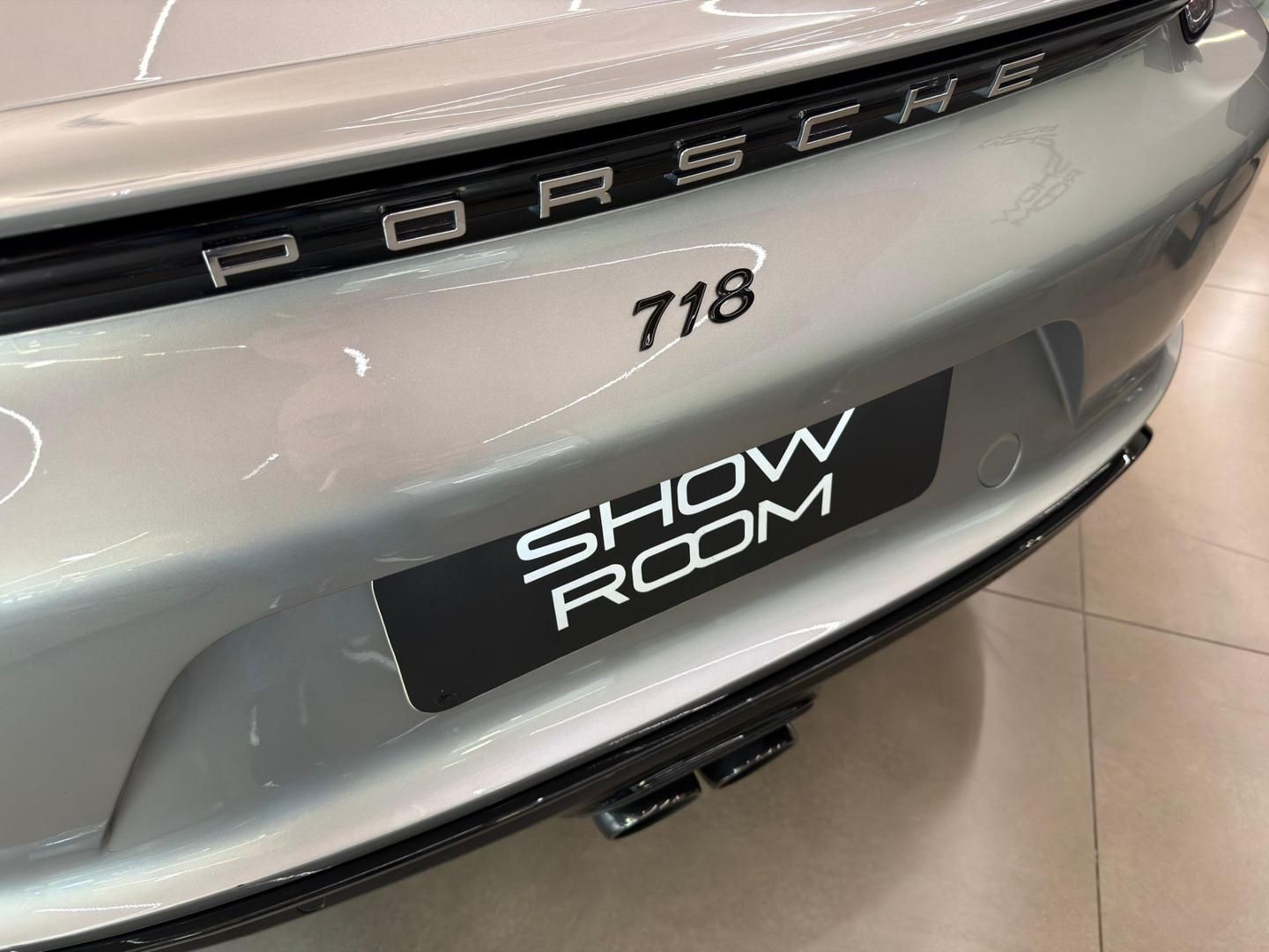 PORSCHE 718 Boxster 2.0T 16v 2024 - miniatura 8