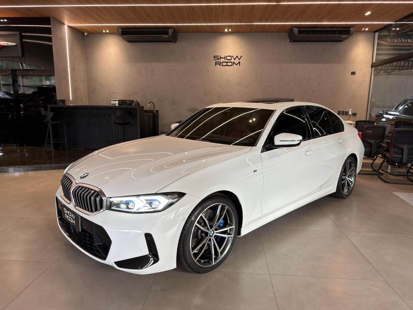 BMW 320i M Sport 2.0T 16v 2024