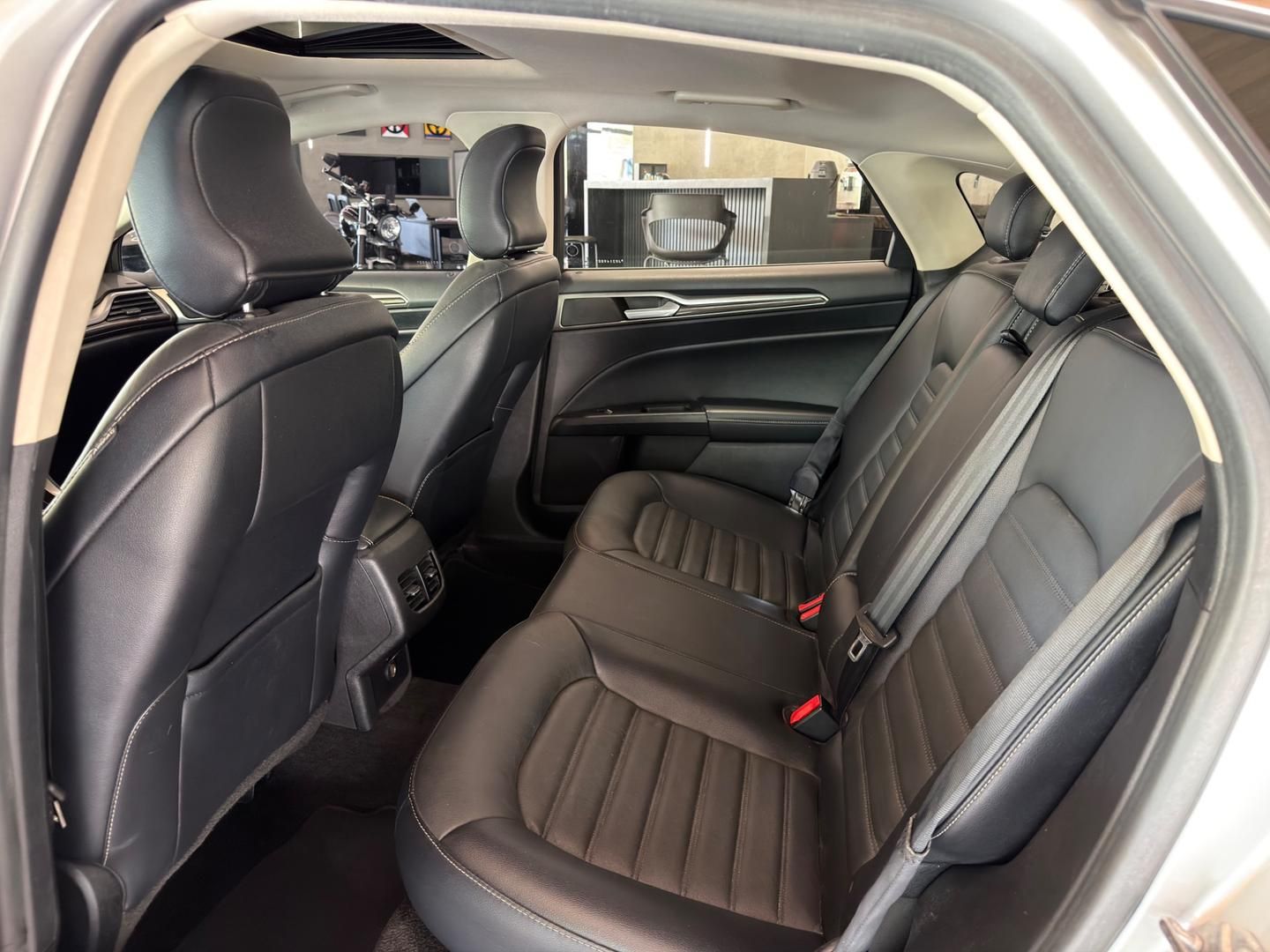 FORD Fusion SEL 2.0T 16v 2018 - miniatura 5