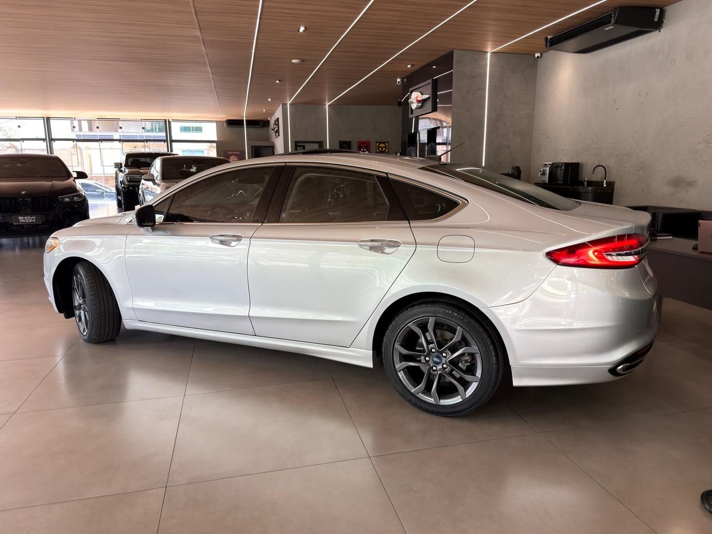 FORD Fusion SEL 2.0T 16v 2018 - miniatura 9