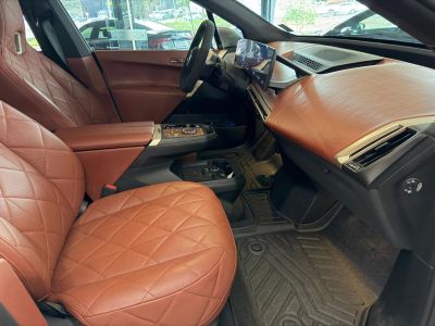 BMW ix M60 2024 - miniatura 16