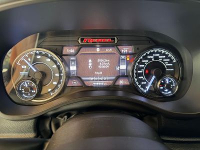 RAM 1500 Rebel 5.7 V8 4X4 C.D. 2022 - miniatura 9