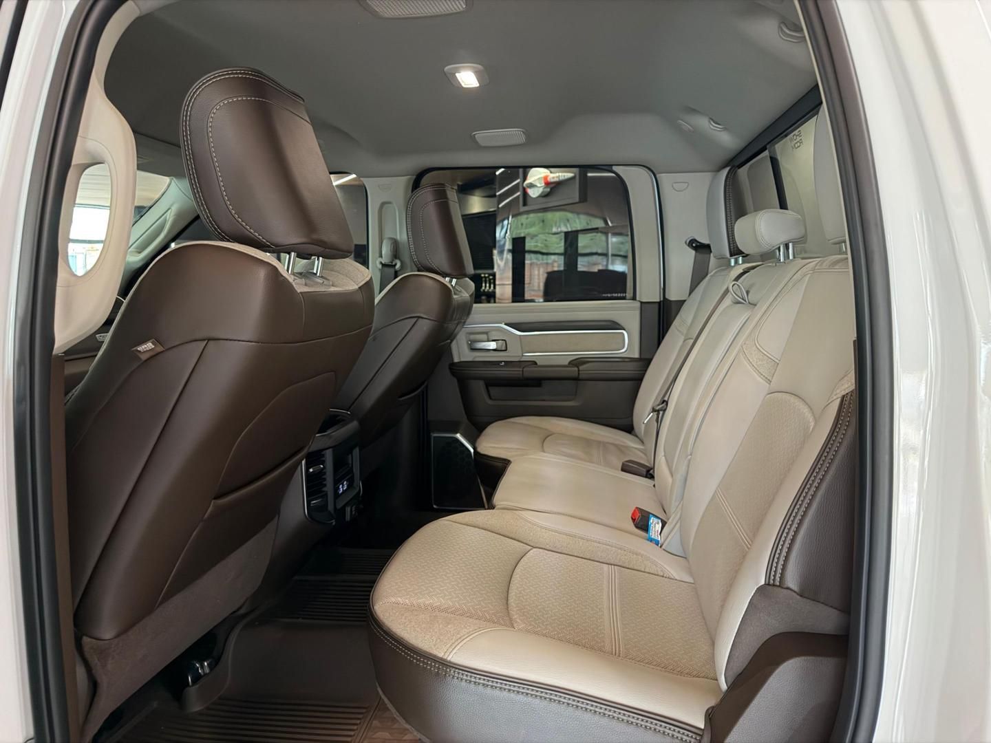 RAM 2500 Laramie 6.7TDi 24v 4X4 C.D. 2025 - miniatura 8