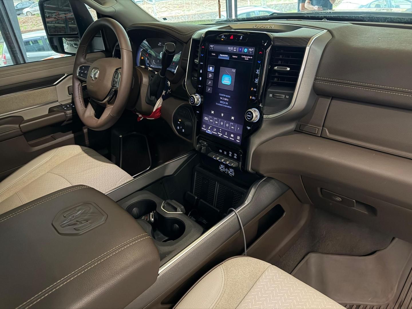 RAM 2500 Laramie 6.7TDi 24v 4X4 C.D. 2025 - miniatura 10