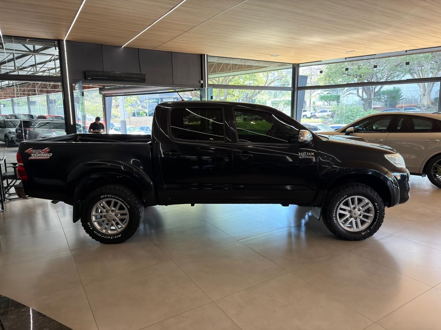 TOYOTA Hilux SRV D4-D 3.0TDi 16v 4X4 C.D. 2014 - miniatura 6