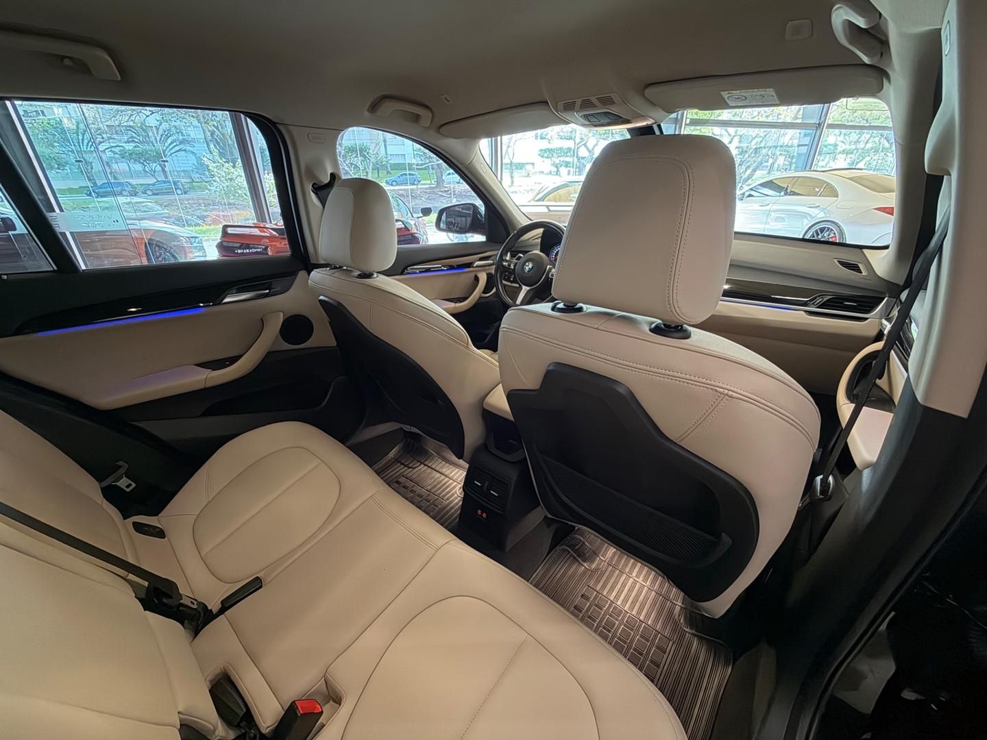 BMW X1 sDrive20i 2.0T 16v 2022 - miniatura 10