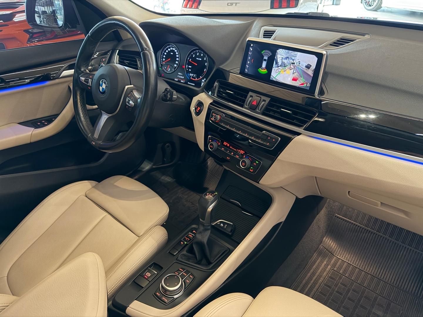 BMW X1 sDrive20i 2.0T 16v 2022 - miniatura 12