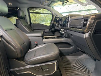 FORD F250 Lariat 6.7TDi V8 4x4 C.D. 2024 - miniatura 11