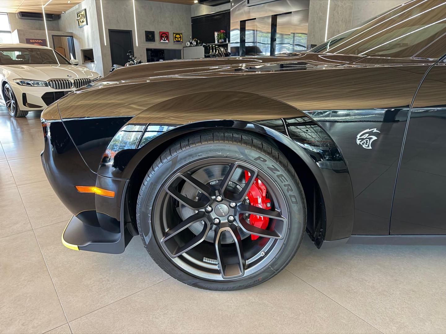 DODGE Challenger SRT Hellcat Jailbreak 6.2 V8 Superc. 2023 - miniatura 2
