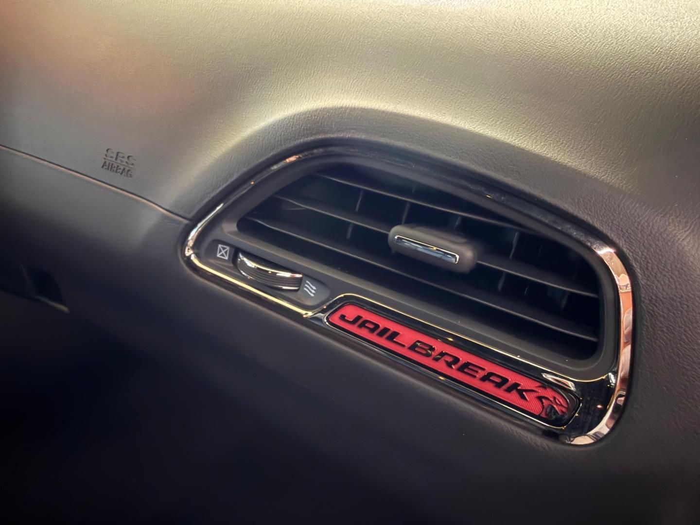 DODGE Challenger SRT Hellcat Jailbreak 6.2 V8 Superc. 2023 - miniatura 10