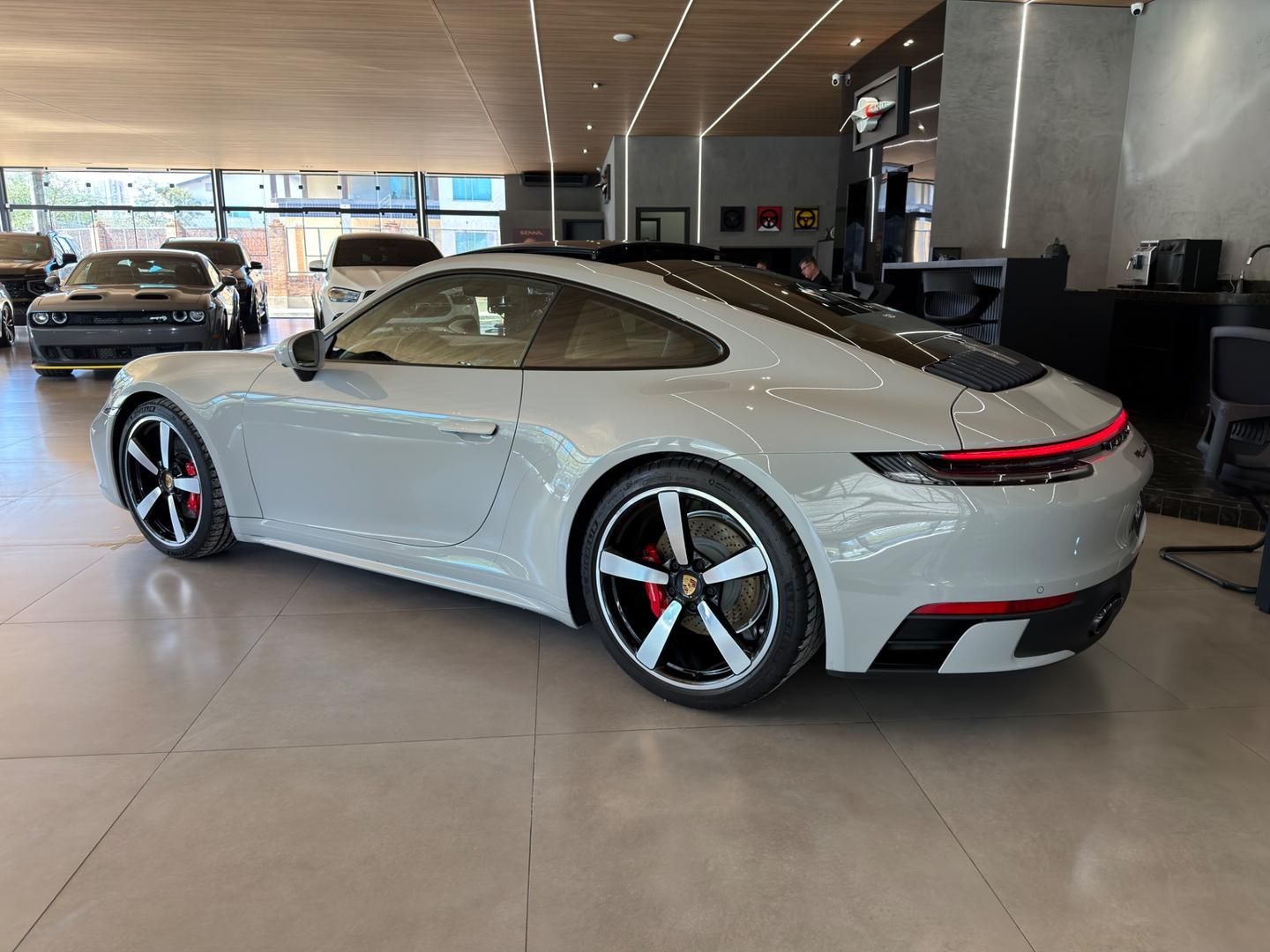 PORSCHE 911 Carrera S 3.0T 24v 2024 - miniatura 9