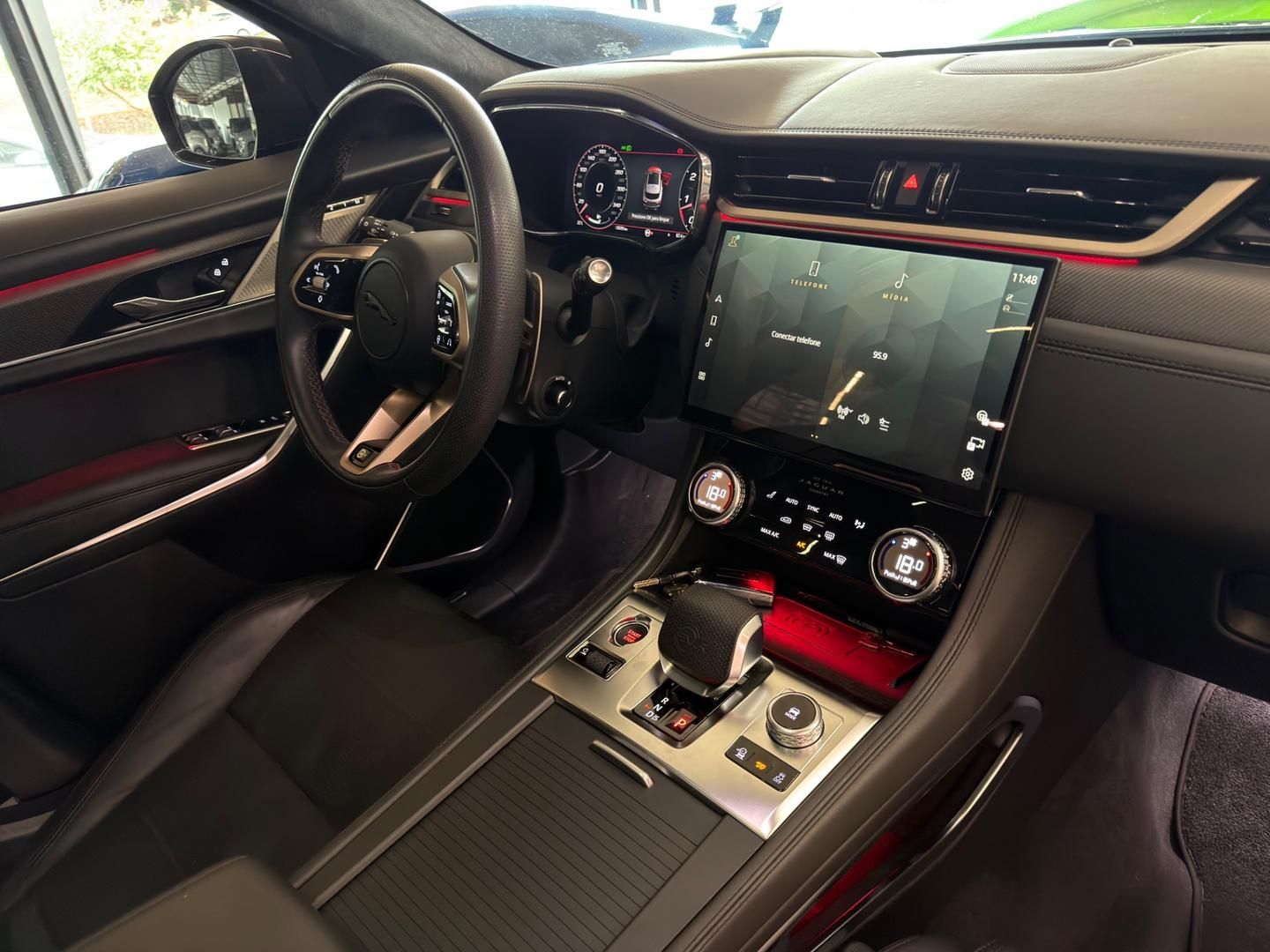 JAGUAR F-Pace SVR 5.0 V8 32v Supercharged 2023 - miniatura 12