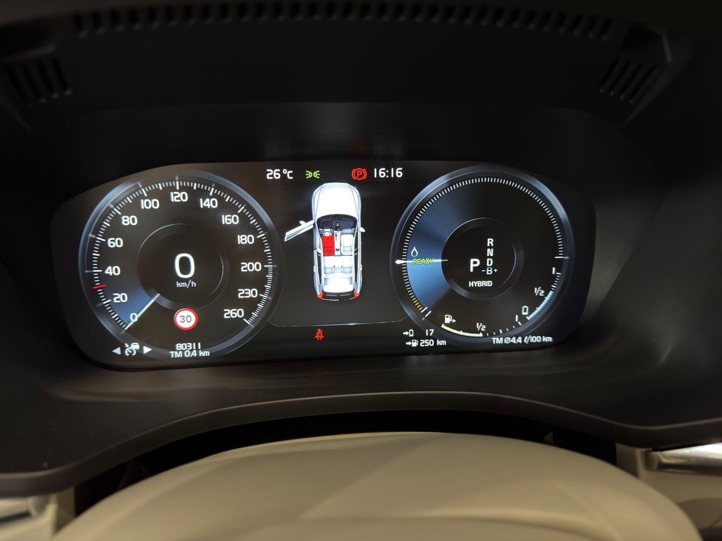 VOLVO XC60 T-8 Momentum 2.0T 16v AWD 2021 - miniatura 3