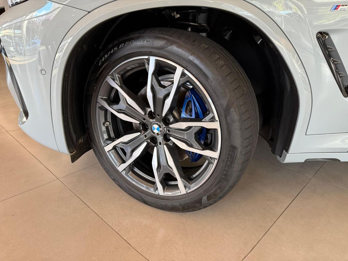 BMW X4 xDrive30i 2.0T 16v 2024 - miniatura 5