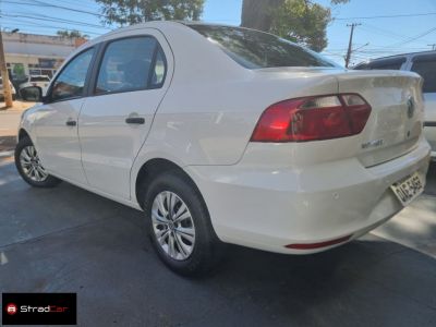 VOLKSWAGEN Voyage Trendline 1.6 2017 - miniatura 3