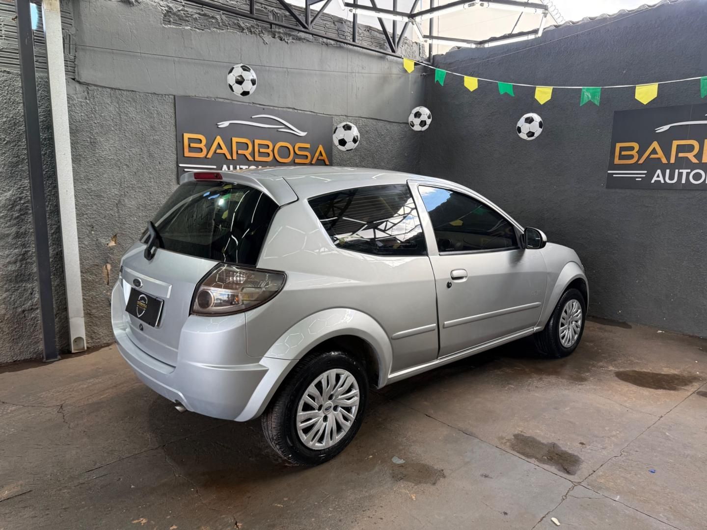 FORD Ka 1.0 2011 - miniatura 3