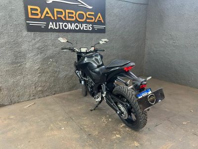 YAMAHA MT -03 321 2025 - miniatura 8