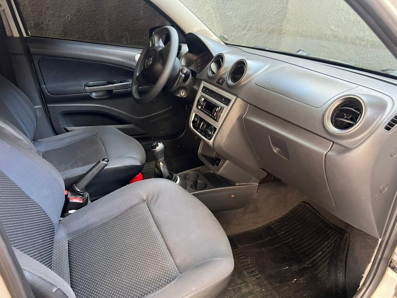 VOLKSWAGEN Gol Trendline 1.0 4p. 2015 - miniatura 7