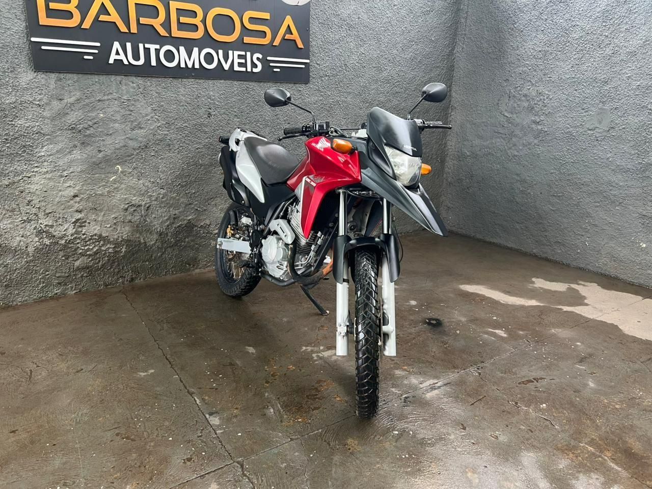 HONDA XRE 300 2014 - miniatura 2