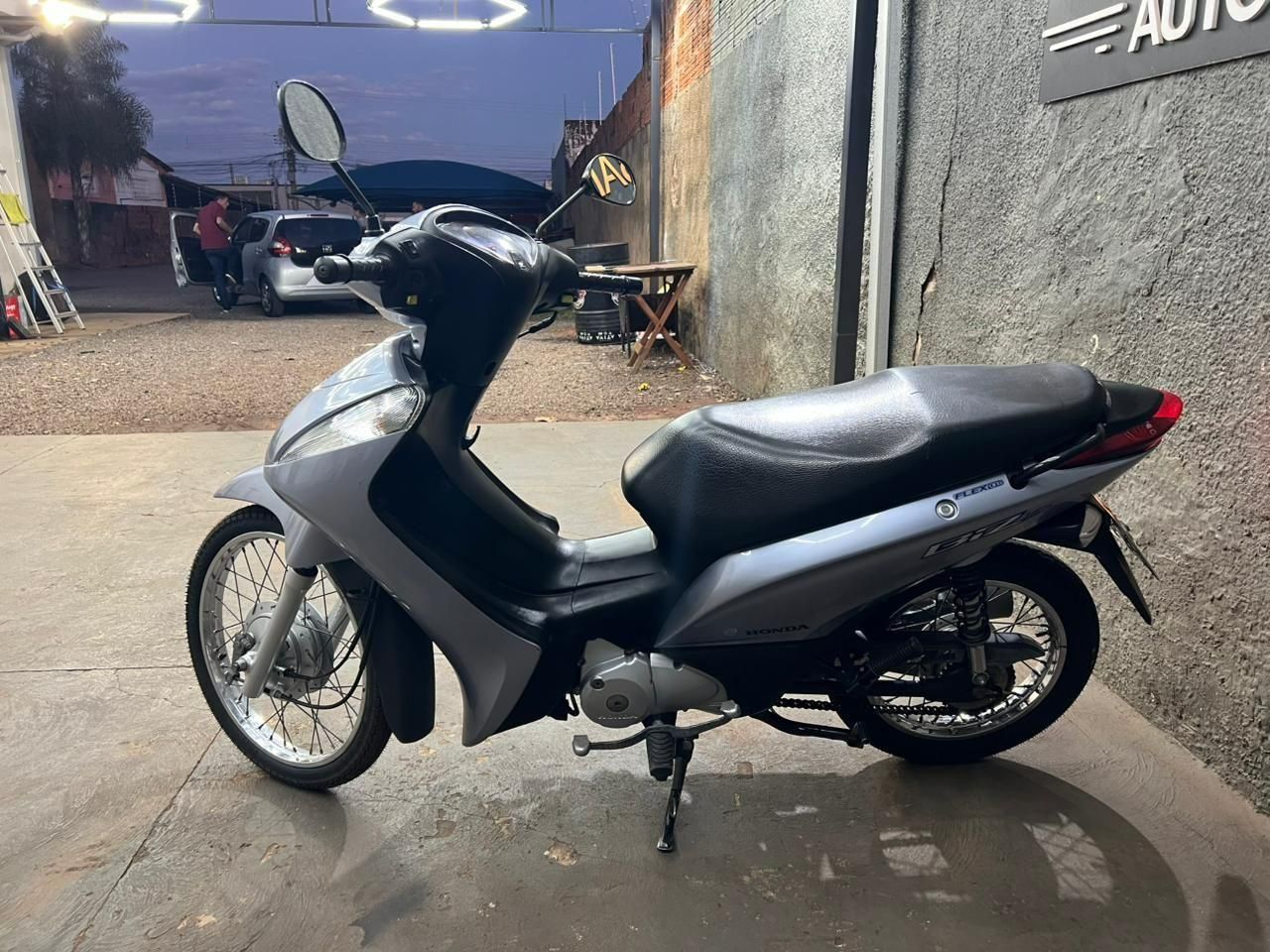 HONDA Biz 125 ES 2015 - miniatura 5