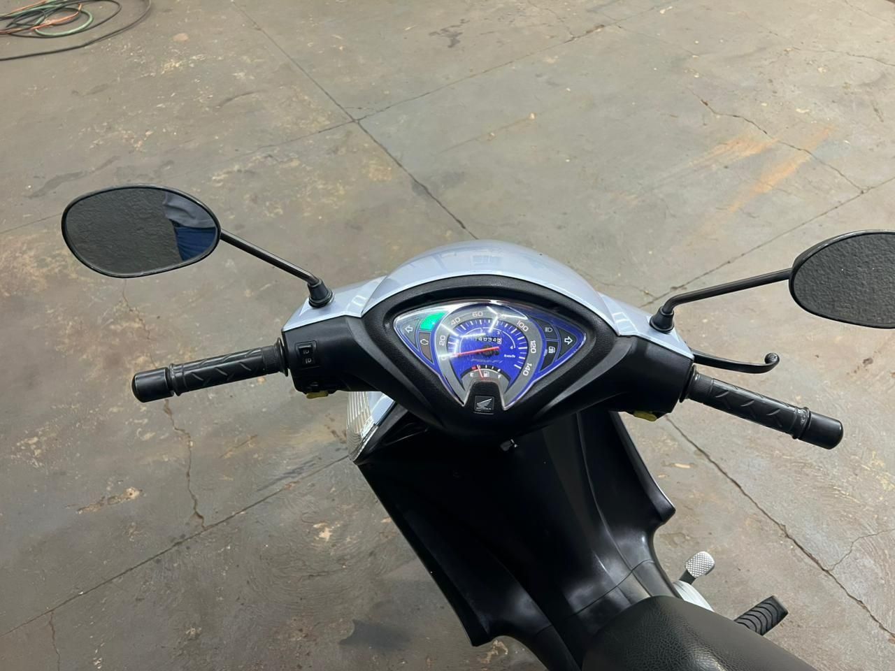 HONDA Biz 125 ES 2015 - miniatura 7