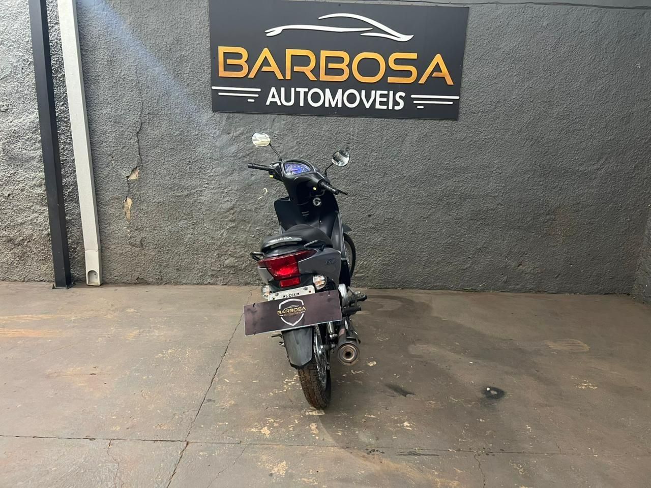 HONDA Biz 125 ES 2015 - miniatura 8