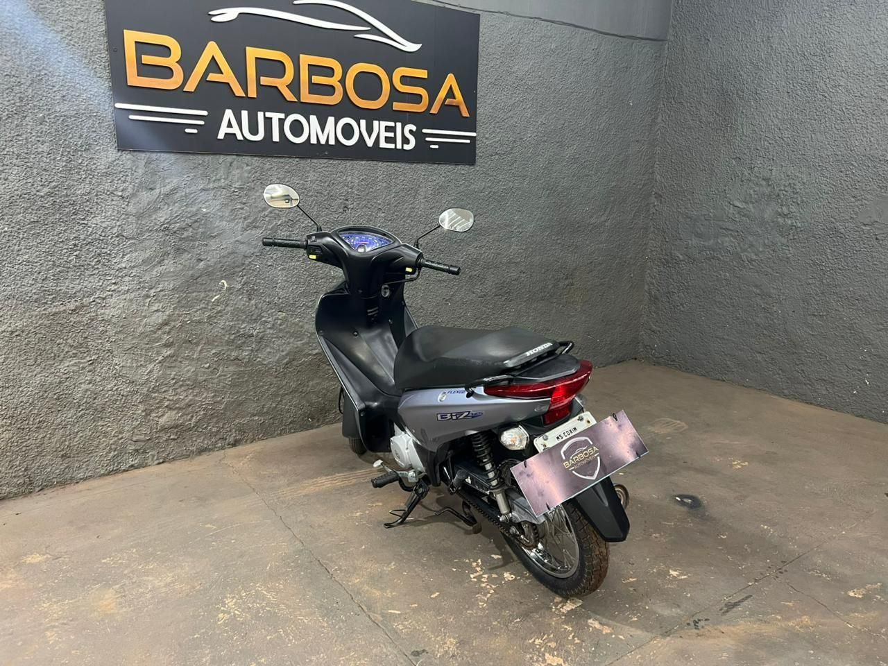HONDA Biz 125 ES 2015 - miniatura 9
