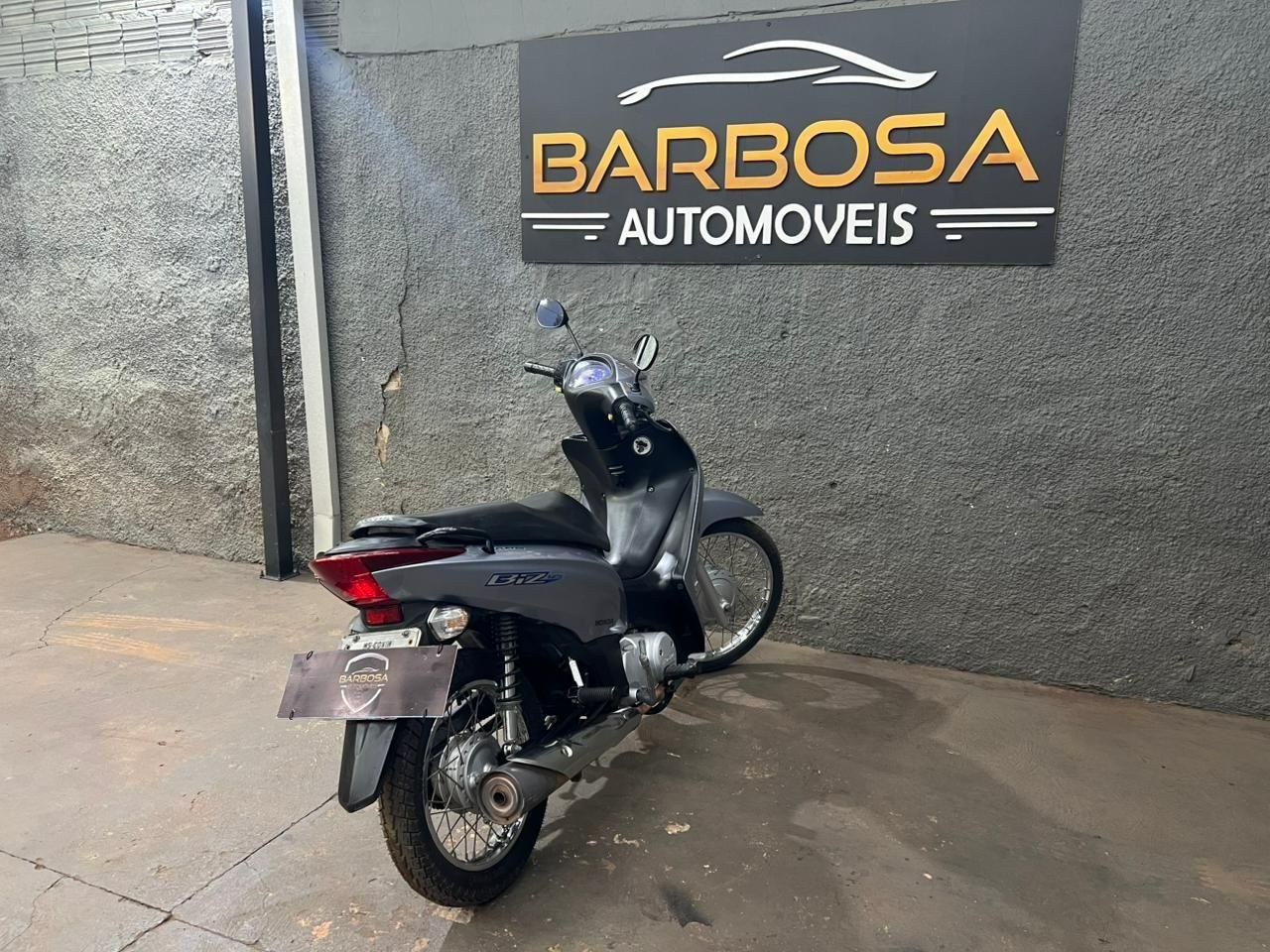 HONDA Biz 125 ES 2015 - miniatura 11