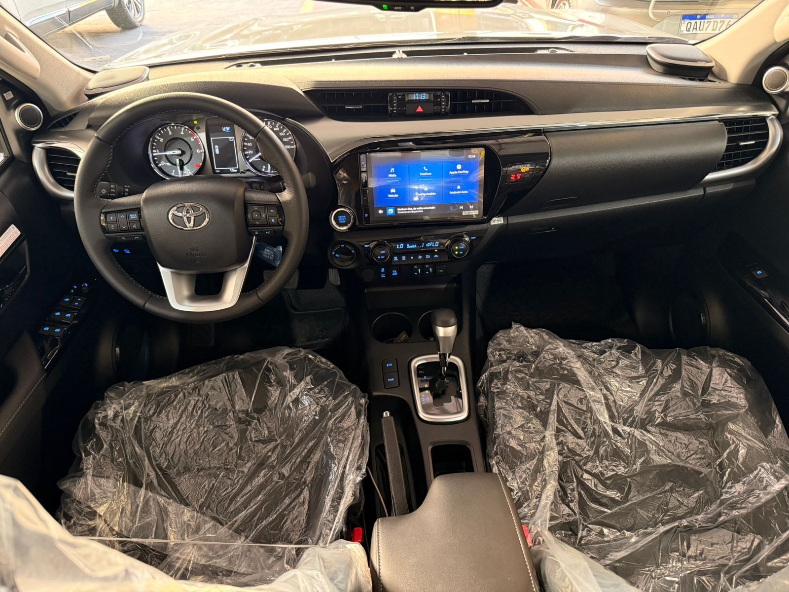 TOYOTA Hilux SRX D4-D 2.8TDi 16v 4X4 C.D. 2026 - miniatura 7
