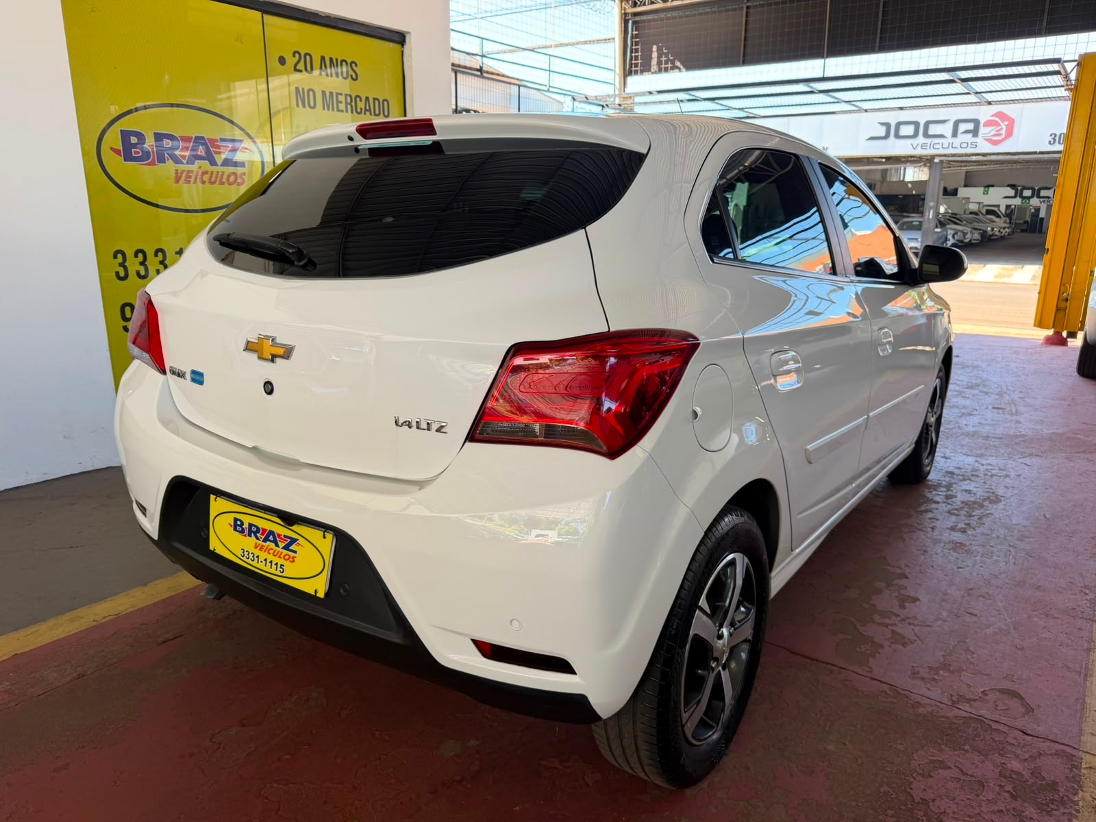 CHEVROLET Onix LTZ 1.4 2018 - miniatura 4