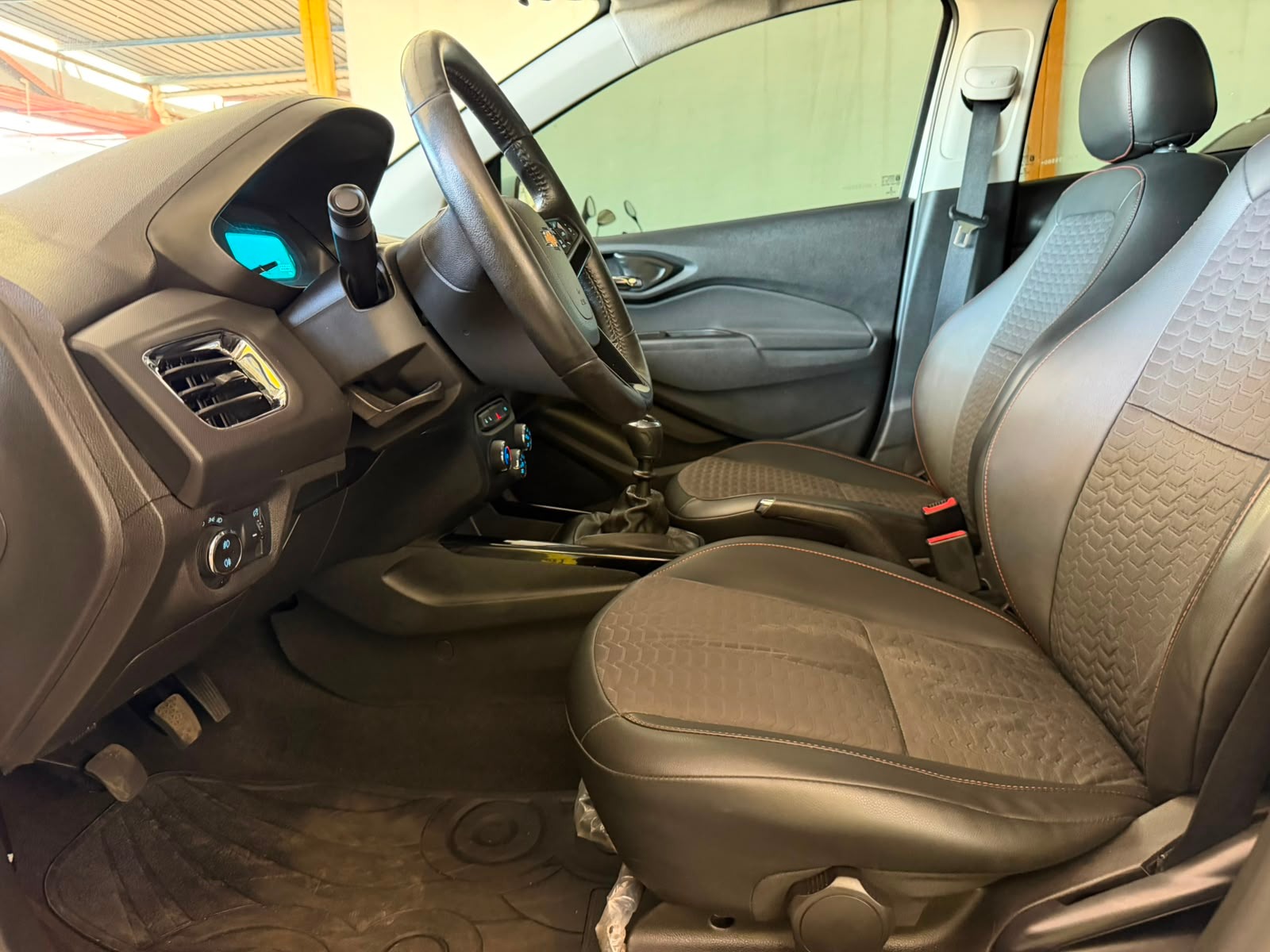 CHEVROLET Onix LTZ 1.4 2018 - miniatura 8