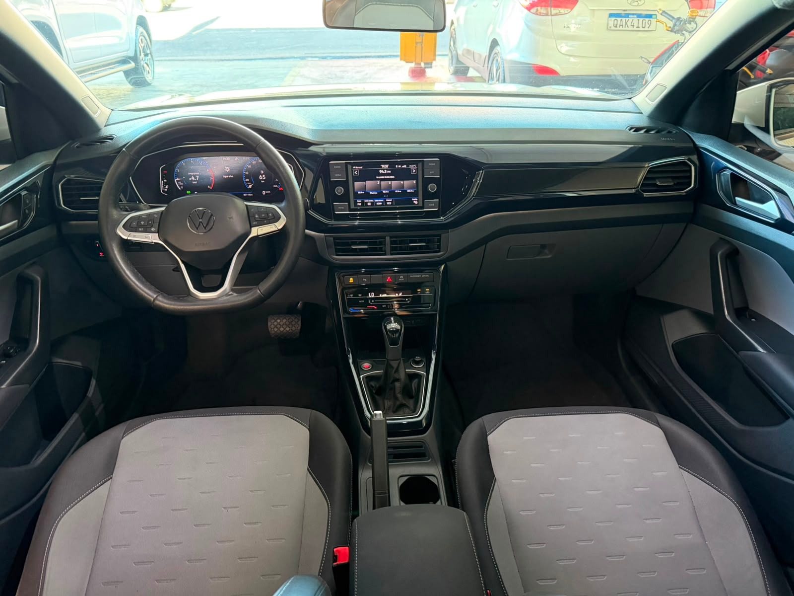 VOLKSWAGEN T-Cross Comfortline 1.0 12v TSi 2024 - miniatura 8