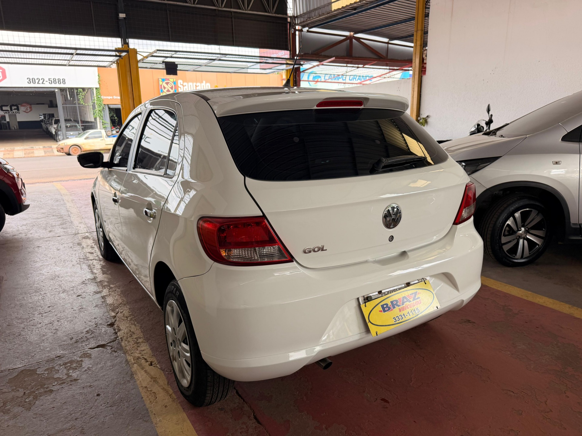 VOLKSWAGEN Gol 1.0 12v 4p. 2010 - miniatura 6