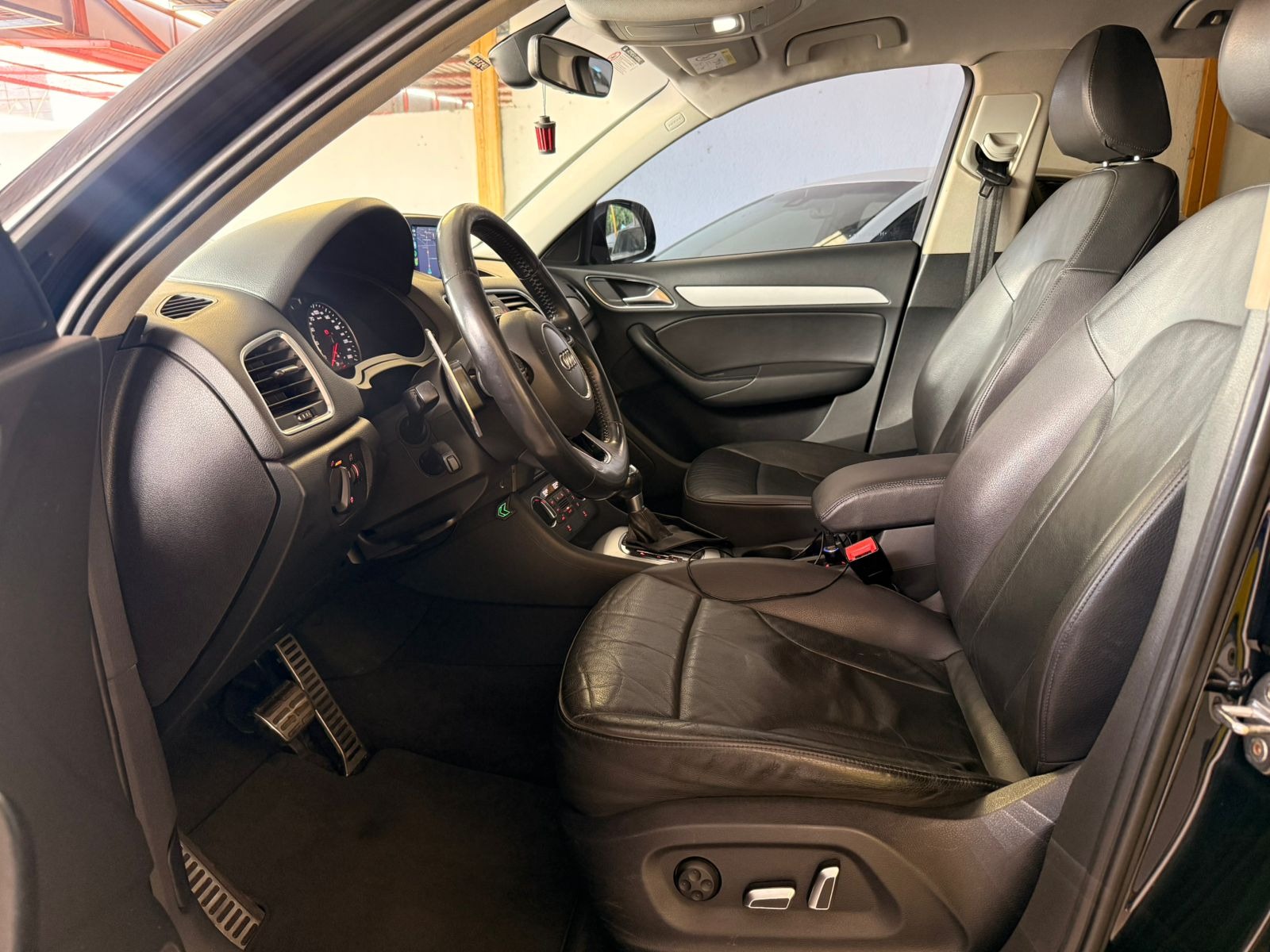 AUDI Q3 Ambiente 1.4 TFSi 16v 2017 - miniatura 7