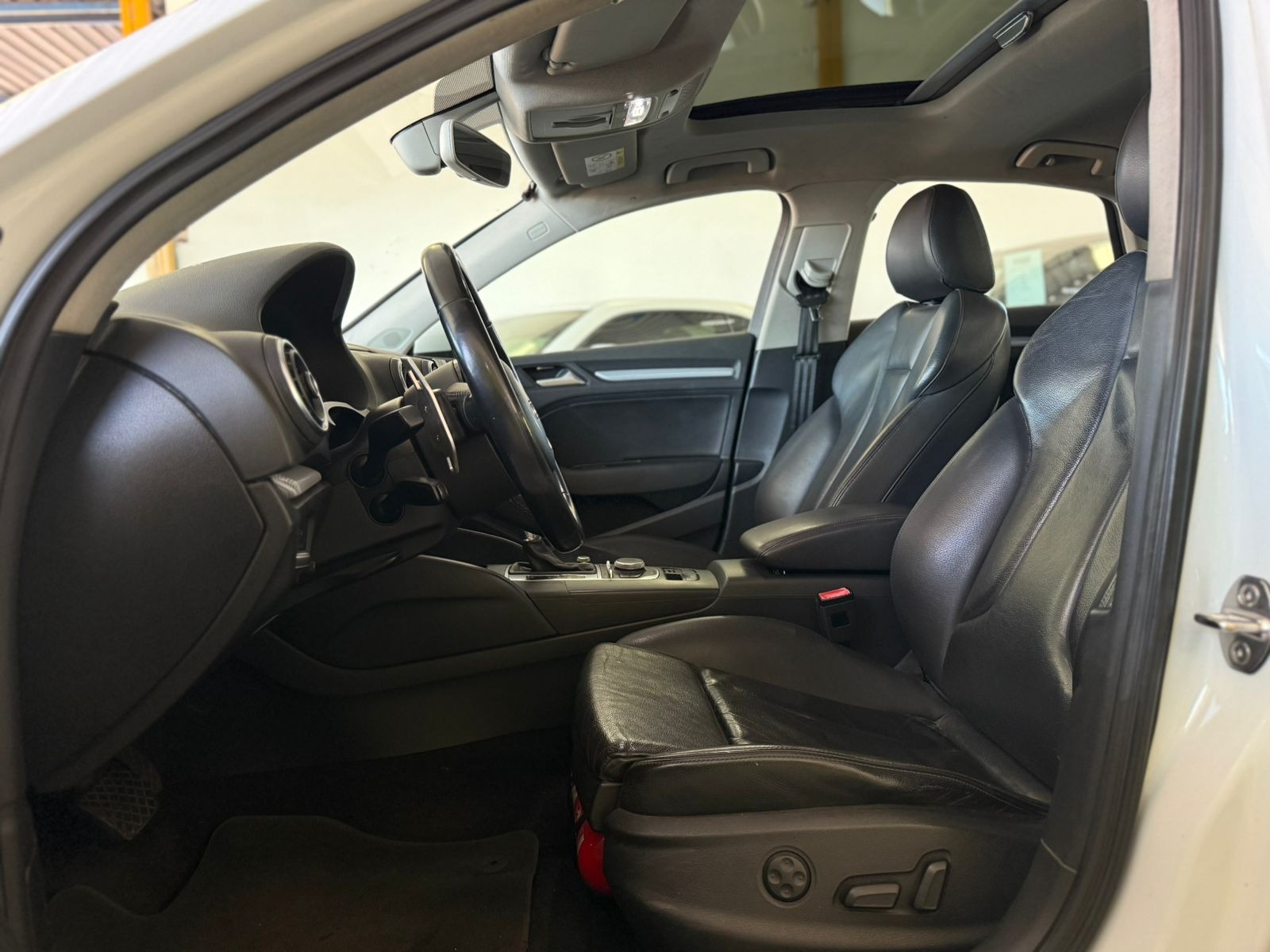 AUDI A3 Sedan Ambition 2.0 TFSi 16v 2016 - miniatura 8