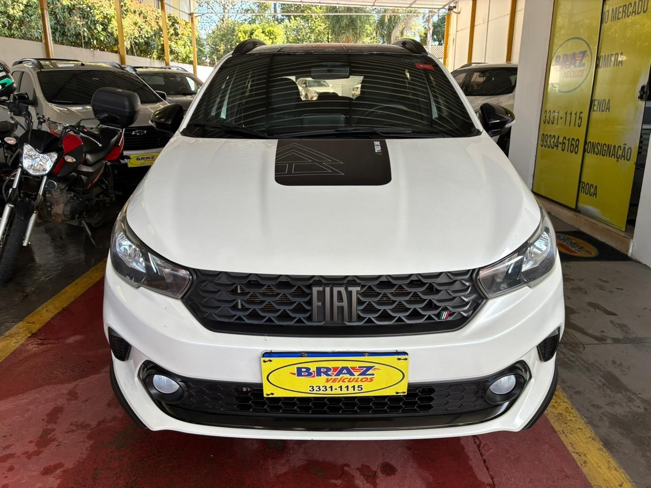 FIAT Argo Trekking 1.3 2022 - miniatura 2
