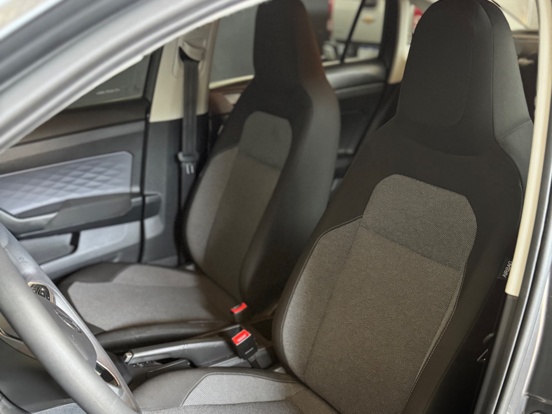 VOLKSWAGEN Virtus 1.0 12v TSi 2026 - miniatura 11