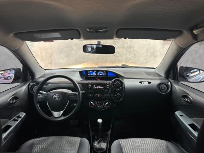 TOYOTA Etios X 1.3 16v 2017 - miniatura 5