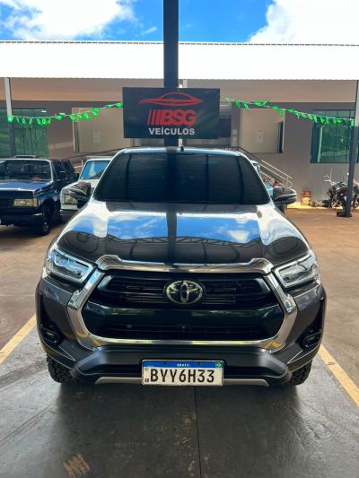 TOYOTA Hilux SRX D4-D 2.8TDi 16v 4X4 C.D. 2024 - miniatura 2