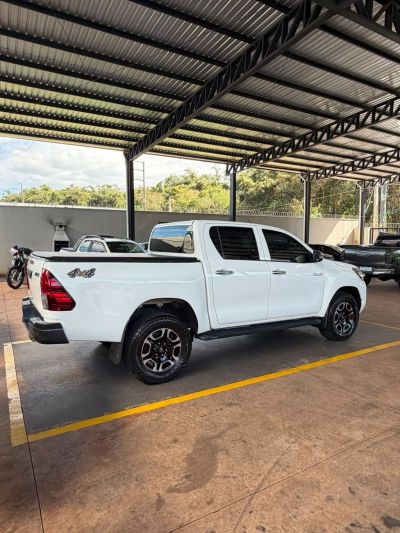 TOYOTA Hilux D4-D 2.8TDi 16v 4X4 C.D. 2024 - miniatura 9
