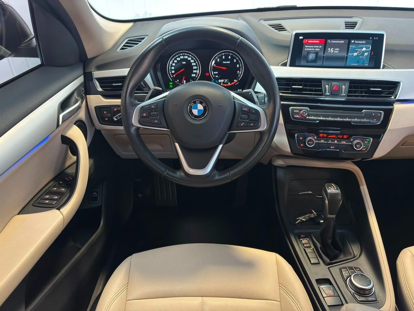 BMW X1 sDrive20i 2.0T 16v 2021 - miniatura 8