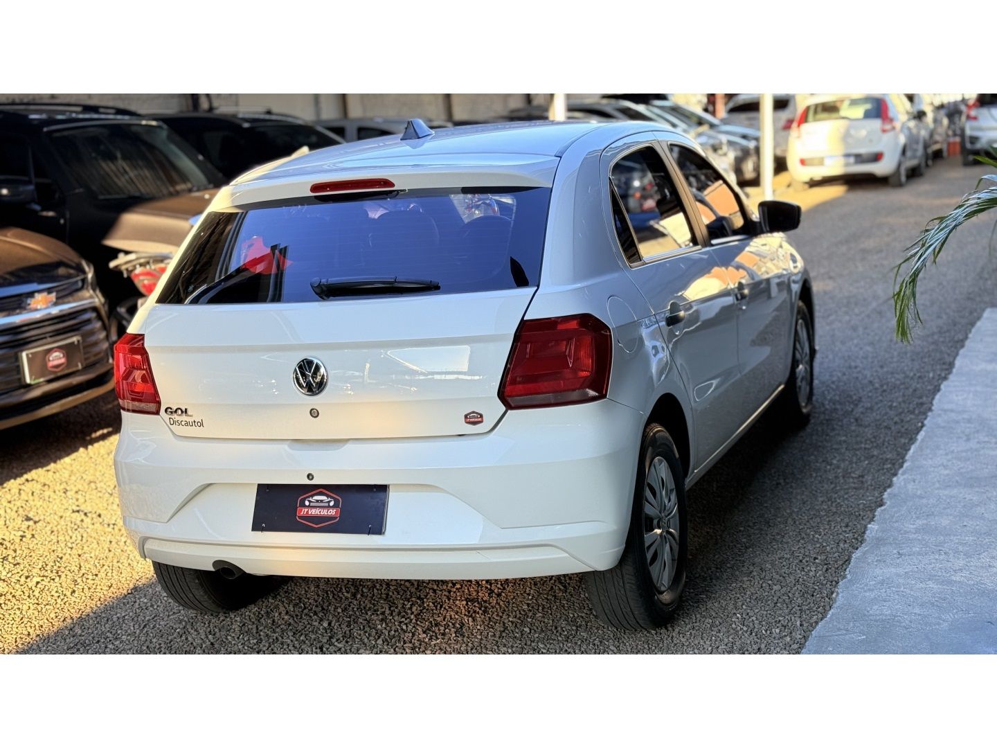 VOLKSWAGEN Gol 1.0 12v 4p. 2022 - miniatura 4