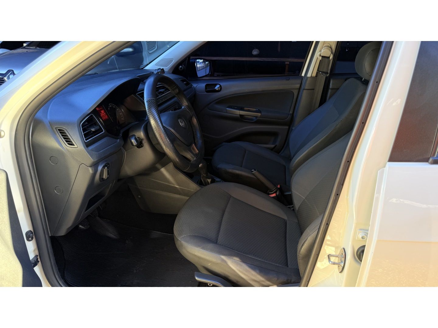 VOLKSWAGEN Gol 1.0 12v 4p. 2022 - miniatura 7