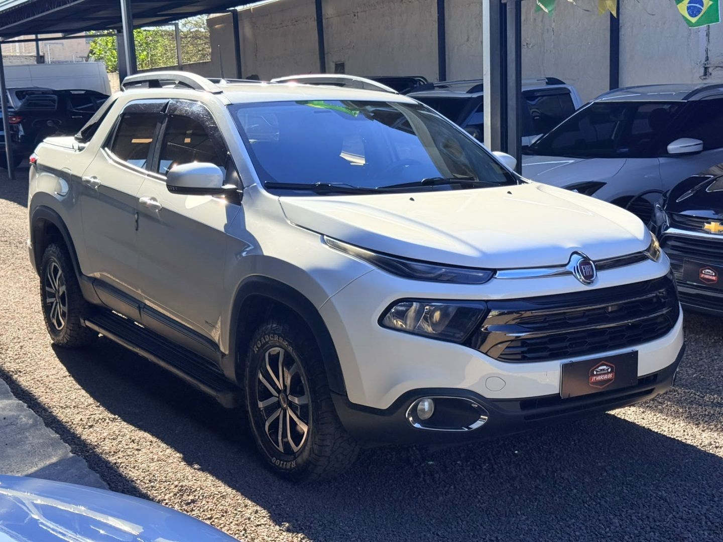FIAT Toro Freedom 1.8 16v 2018 - miniatura 3