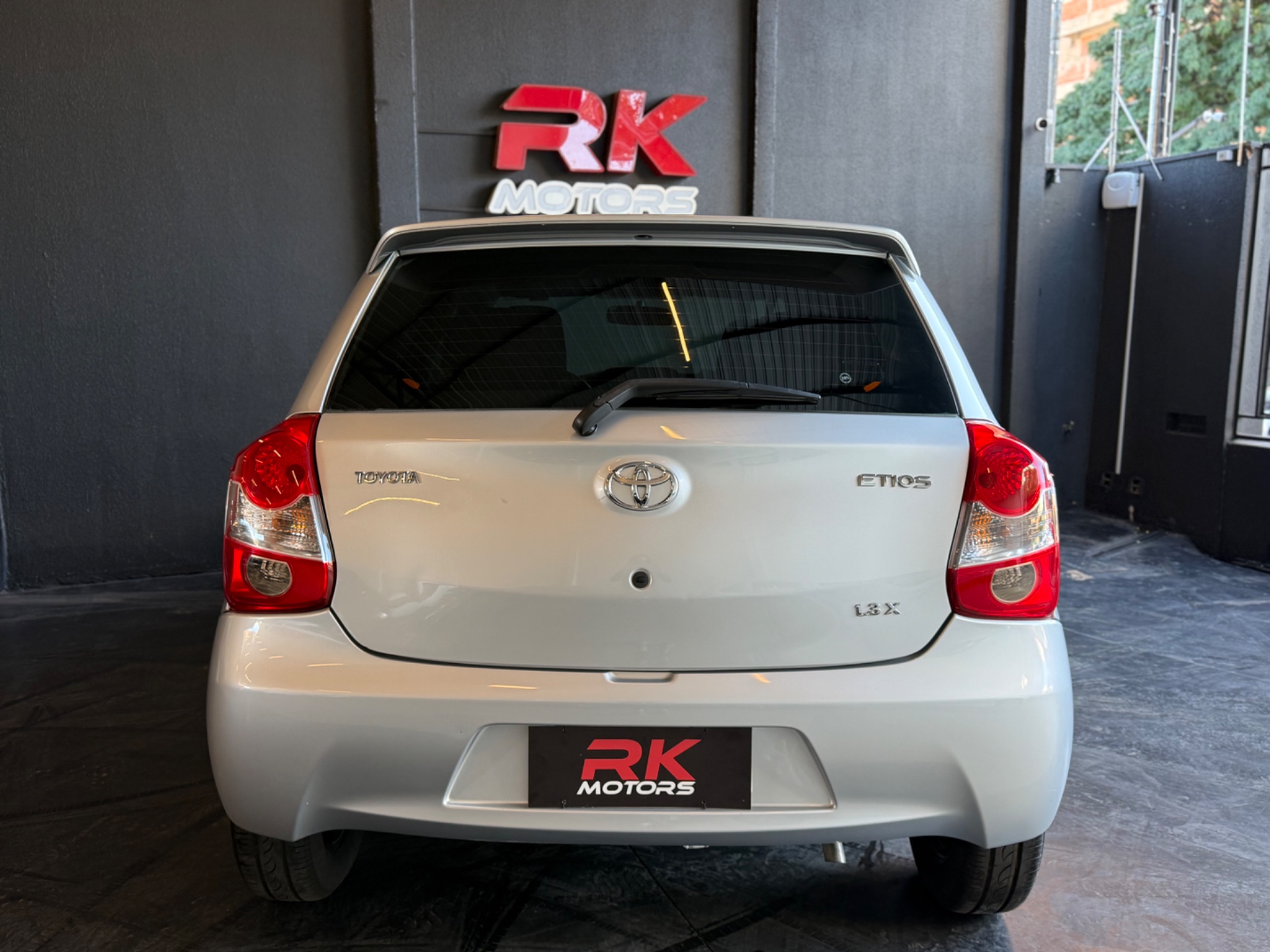 TOYOTA Etios 1.3 16v 2017 - miniatura 6