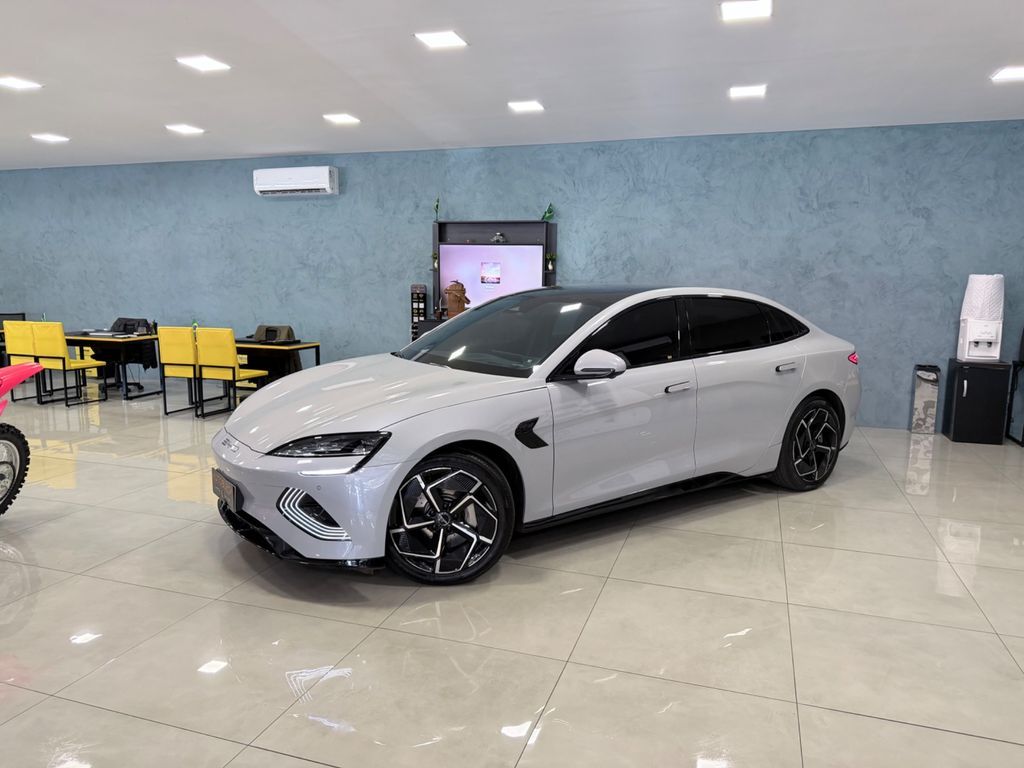 BYD Seal EV AWD 2024 - miniatura 3