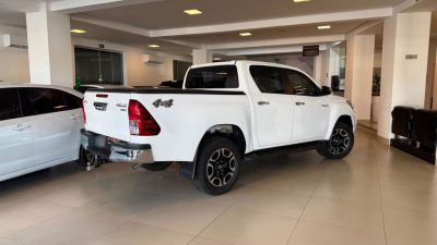 TOYOTA Hilux SRV D4-D 2.8TDi 16v 4X4 C.D. 2024 - miniatura 6