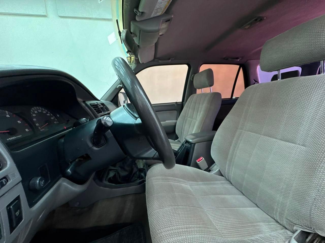 TOYOTA Hilux SW4 3.0TD 4x4 2001 - miniatura 17