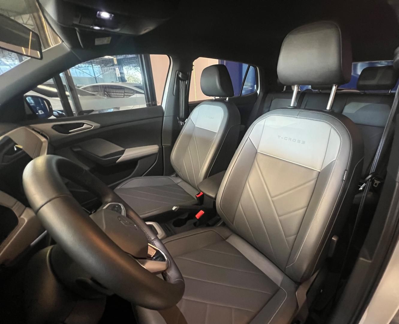 VOLKSWAGEN T-Cross Comfortline 1.0 12v TSi 2025 - miniatura 8