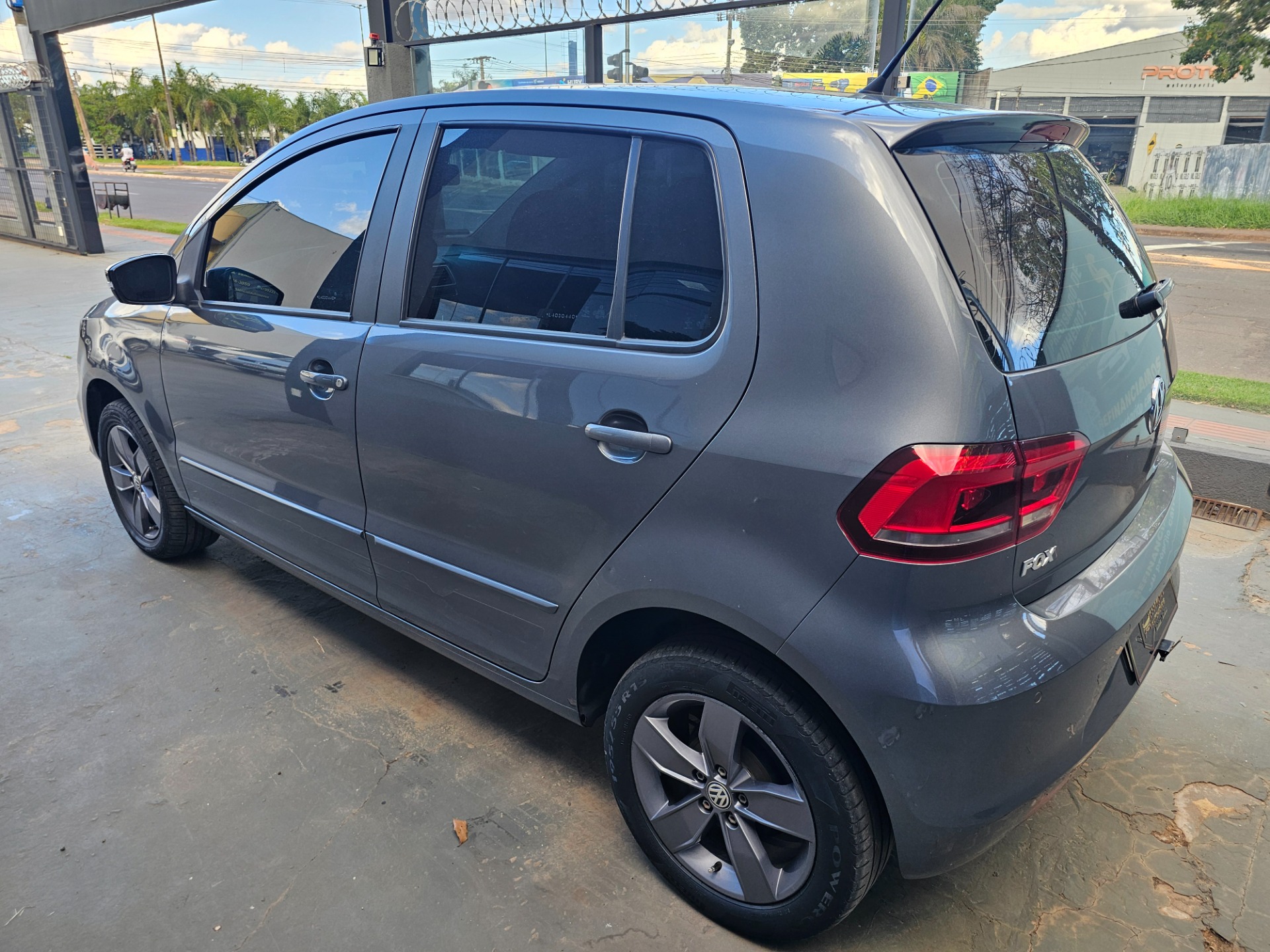 VOLKSWAGEN Fox Connect 1.6 4p. 2020 - miniatura 6